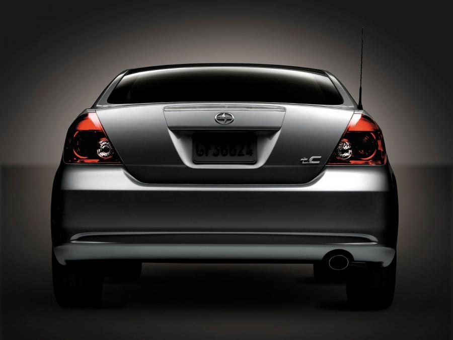  Scion tC 2005 года  (фото 74 из 130)